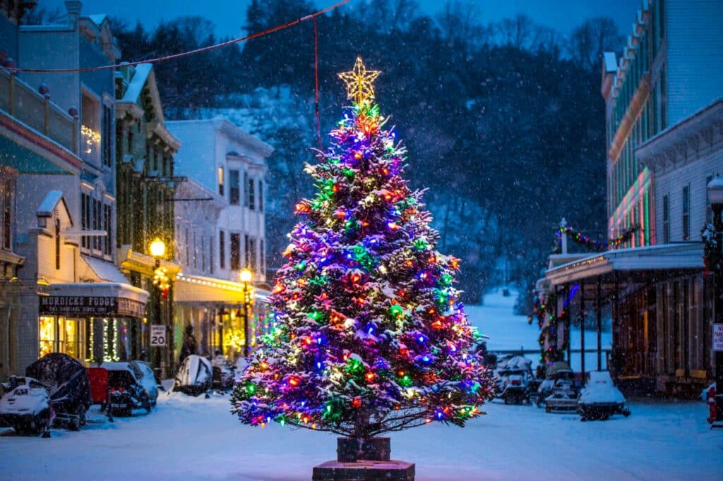 mackinac island during the winter holidays festive michigan towns