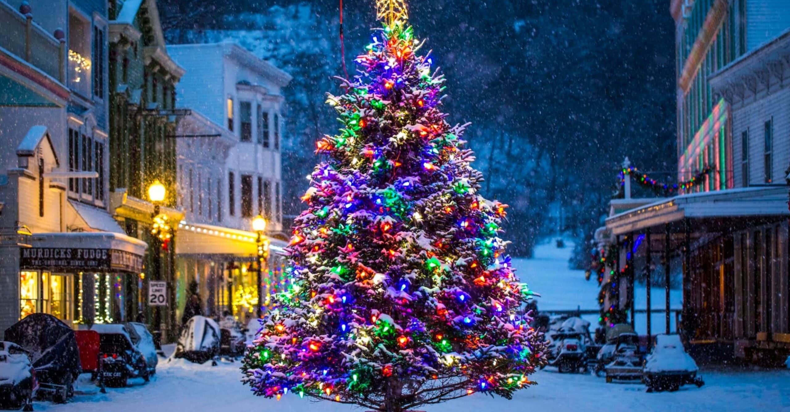 The 25 Most Festive Michigan Towns to Visit During the Holidays